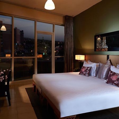 Ziqoo Hotel Apartments Dubai Bagian luar foto