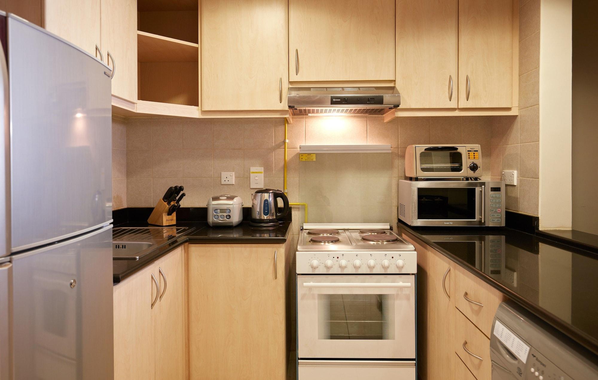 Ziqoo Hotel Apartments Dubai Bagian luar foto