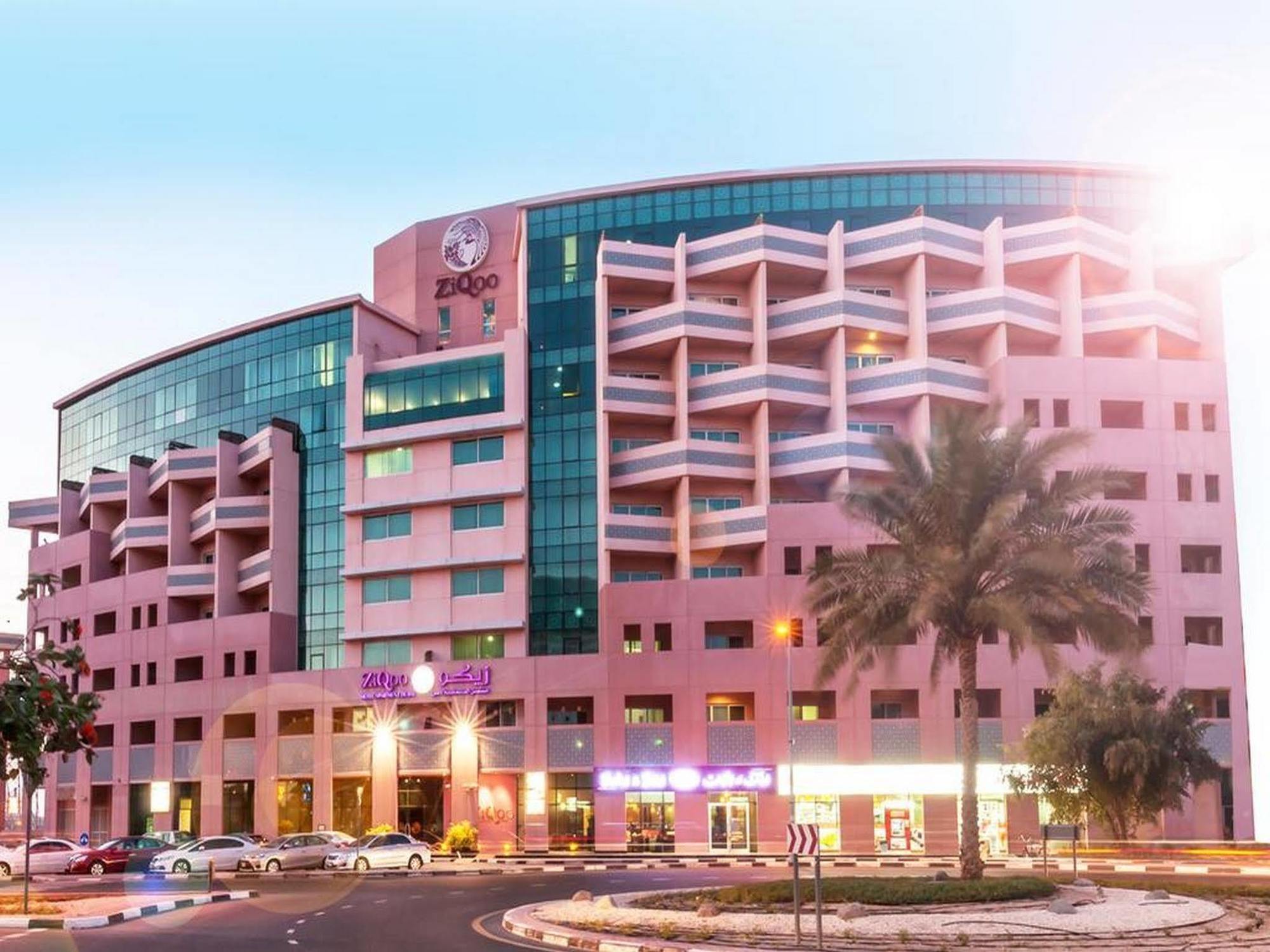 Ziqoo Hotel Apartments Dubai Bagian luar foto